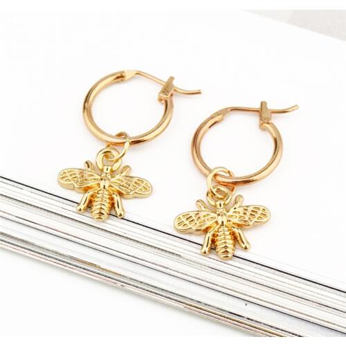 1pair Gold Small Hoop Earrings For Women Small Bee Pendant Earrings Circle Round Earrings Insect Women Earring Jewelry