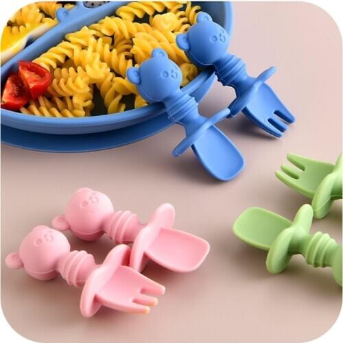 2Pcs/Set Baby Silicone Spoon Fork Set Cartoon Cute Bear Baby Learning Lunch Spoon Eating Fork
