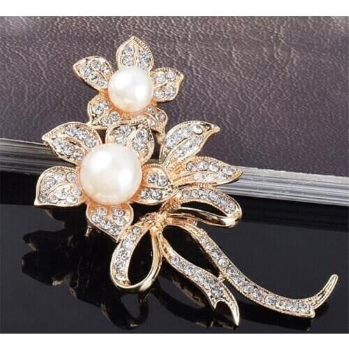 Creative Flower Bow Brooch Pins Rhinestone Simulated Pearl for Women Jewelry Plant Alloy Trendy HJUEY