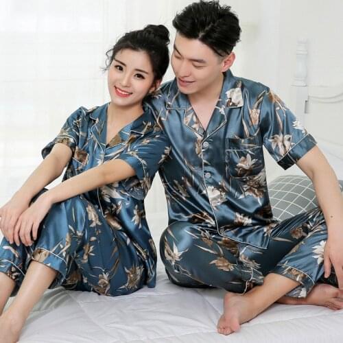 Couple Snight Pijamas New Arrivals Silk Pajamas Men Nightwear Short Sleeve Top Pants Mens Pajamas Men Sleepwear Couples Matching