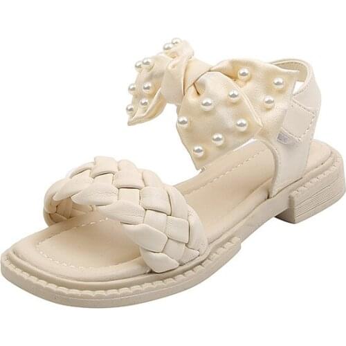 Summer Sandals 2021 Fashion Pearl Girls Shoes Bow-knot Princess Shoes Open Toe Woven Gladiator Shoes Kids Flats Hot In Children