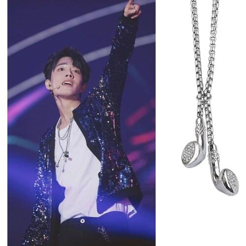 2021 fashion new hip hop headset Pendant Necklace simple personality mens and womens accessories