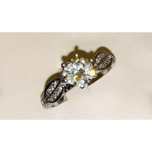 Classic Six-Claw Zircon Ring Leaf Engagement Elegant Temperament Ladies Jewelry Delicate Fashion Gift Free Shipping