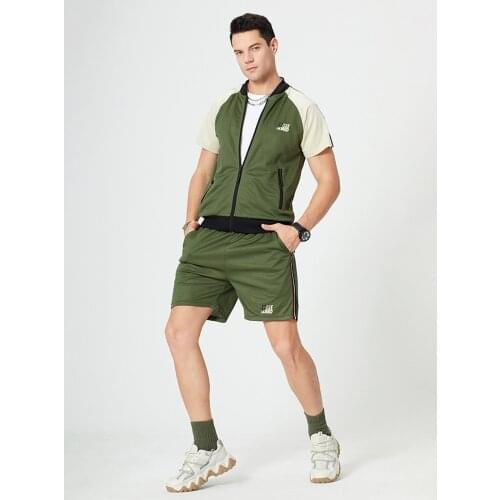 Mens T-shirt + Shorts Set Summer Breathable Casual T shirt Running Set Fashion Harajuku Printed Male Sport Suit 2021 New
