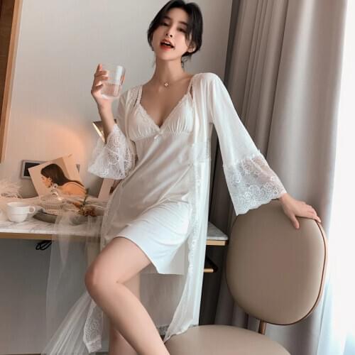 Autumn New Style Suspends Night Dress Female Court Wind Lace Sex Appeal Beautiful Goddess Robe Two Pieces Modale Sleepwear