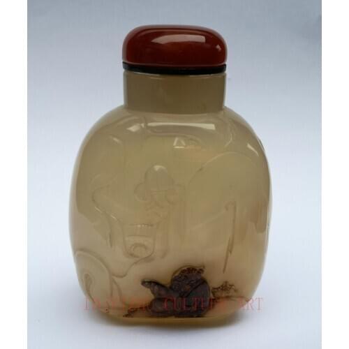 YIZHU CULTUER ART Collected Old China Natural Agate Hand Carving Landscape Figure Snuff Bottle
