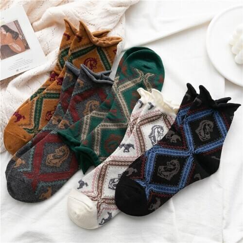 Retro Argyle Socks Women Ruffle Cotton Horse Animal Print Harajuku Funny Kawaii Quality Cozy Ladies Socks Art Christmas Gift