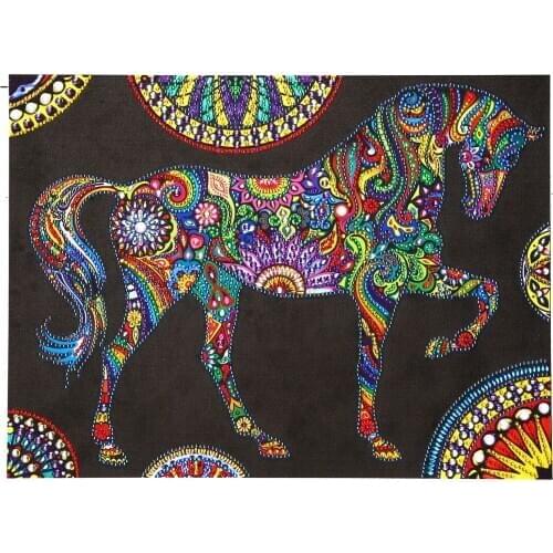 Special Shaped Diamond painting Horse Mosaic Rhinestone Painting Crystal Round Drill Bedroom