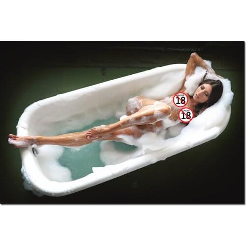 Beautiful Girl in the Bathtub Canvas Painting Wall Art Poster Nordic Print Modern Picture Home Decor