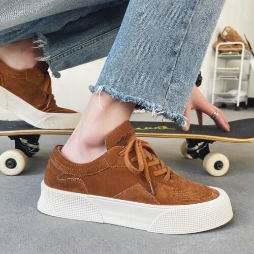 New Skateboard Footwear Trendy Canvas Casual Shoes Men Sneakers Breathable Flats Platform Man Vulcanized Shoes Zapatillas Hombre