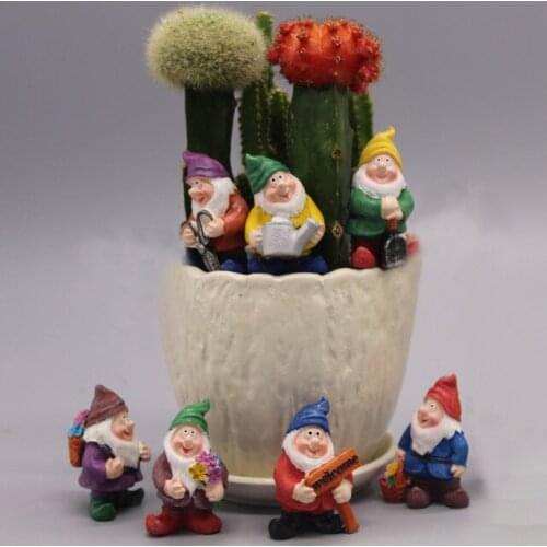 1 piece dwarf decoration resin statue simulation cartoon micro landscape decoration gift character accessory miniature garden