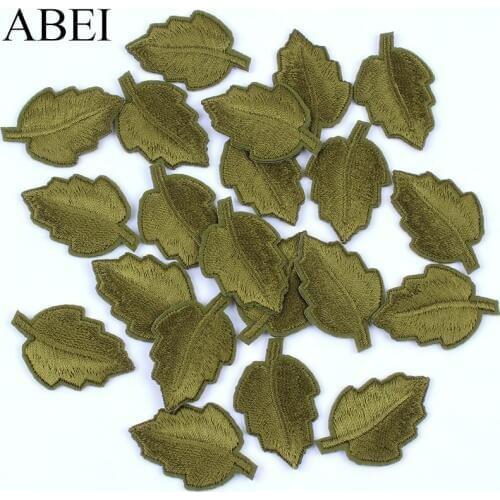 20pcs/lot Embroidered Lifelike Green Leaves Patch Iron On Stickers DIY Fabric Appliques Sewing Garments Accessories Jeans Badge
