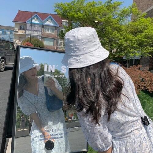 INS Hats Women Lace Floral Design Hollow Out Transparent Leisure Sweet Girl Lady Bucket Cap Female Summer Holiday Gorros