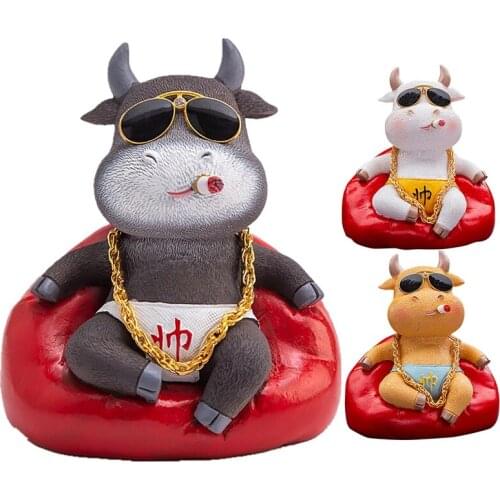 Car Ornament Resin Cattle Decoration Car Dashboard Decor Ornaments Auto Accessories Car Interior Interior Accessories