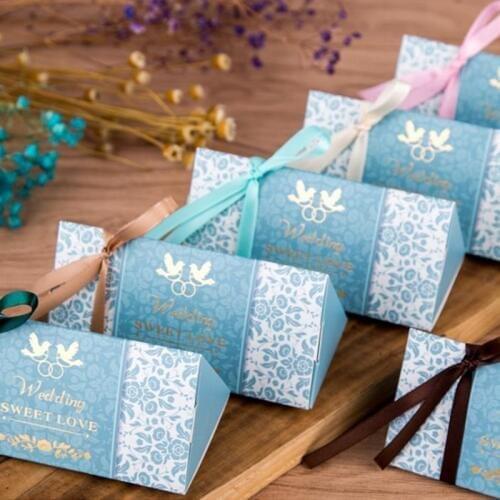 Wedding party candy box biscuit bag baking gift with hand gift box candy box bronzing simple small fresh carton 50pcs
