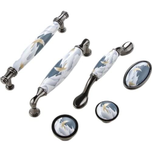 Sky blue/Ceramic Door Handles European Antique Furniture Handles Drawer Pulls Kitchen Cabinet Knobs and Handles shed storage