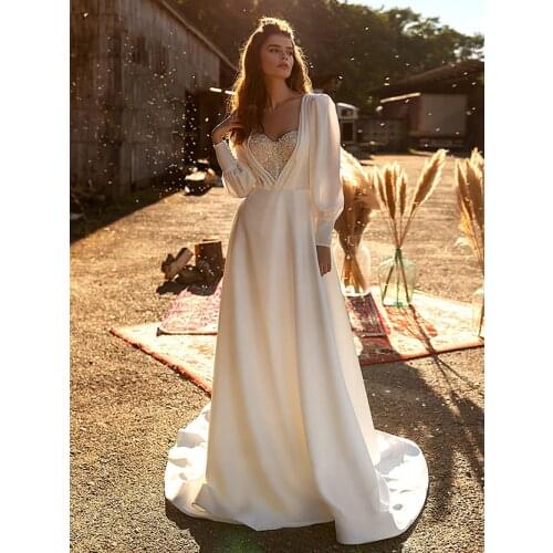 V Neck Beading Sweetheart Wedding Dress Long Sleeves Vintage Elegant Low Cut 2021 Beach Bridal Gown Vestido De Noiva