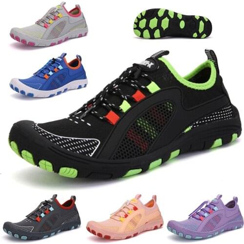 Couple Wading Shoes, Mesh Breathable Sports Shoes, Ladies Beach Surfing Swimming Shoes, Mens Quick-Drying Water Upstream Shoes