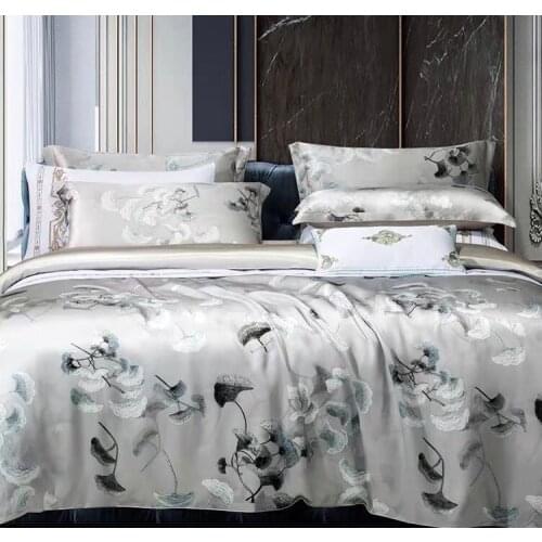 Luxury Royal 100% Mulberry Silk Ginkgo Leaf Bedding Set Four-piece，1 Silk Duvet Cover 2 Silk Pillowcases，1 Silk Bed Sheet
