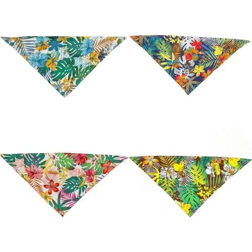 1pcs Dog Bandana Cotton Pet Bandanas Summer Style Small Middle Dog Bandanas Scarf Puppy Bib Holiday Summer Dogs Pets Accessories