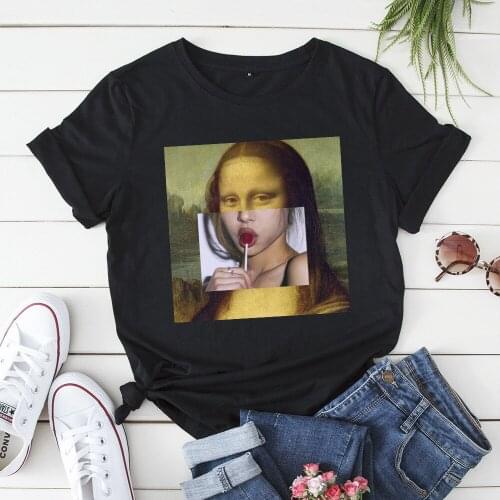 2021 New Women T-Shirt Funny Mona Lisa Eating Candy Print Oversized Cotton Round Neck Short Sleeve T-Shirt Tops Harajuku Hip Hop