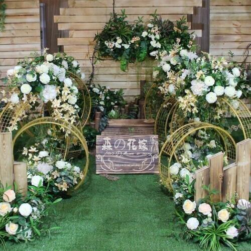 Customize New wedding props concentric round road introduction Sen T-road lead wedding stage welcome decoration window layout