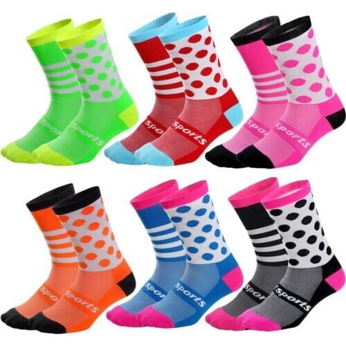 3 pairs Children Cycling Socks Running Football Sports Breathable Wear Resistant and Sweat Absorbent Socks for Girls and Boys