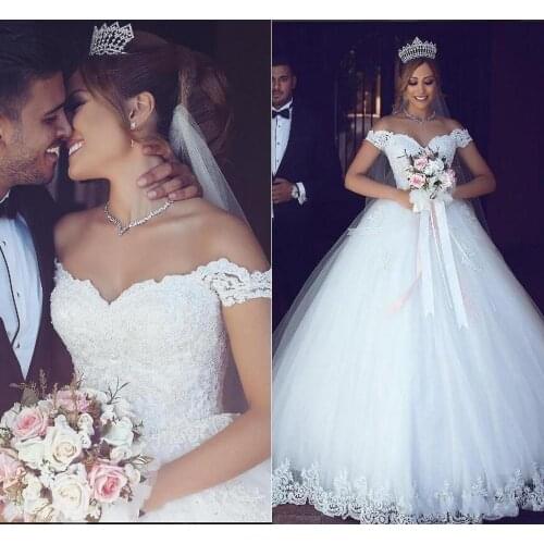 Lace Arabic 2021 Wedding Dresses Sweetheart Pearls Ball Gown Tulle Bridal Dresses Vintage Cheap Wedding Gowns