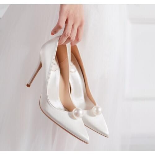 2020 New Spring Womens Pumps White Pearl High Heels Thin Heel Green Single Shoe Woman Female Red Silk Bridal Shoes Sandalias