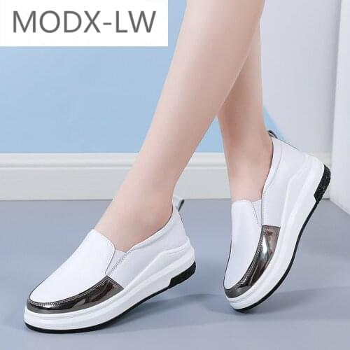 Womens light loafers, comfortable and versatile, new womens shoes, womens high-quality genuine leather platform casual shoes