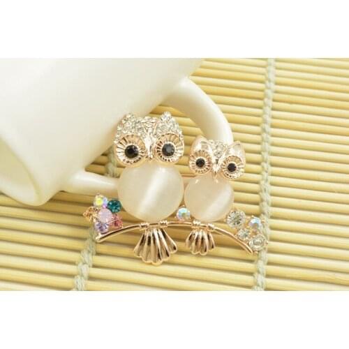 2021 Hot Owl scarves buckle Fashion Jewelry Crystal from Austrian High-end opal shawl buckle fashion womens brooch