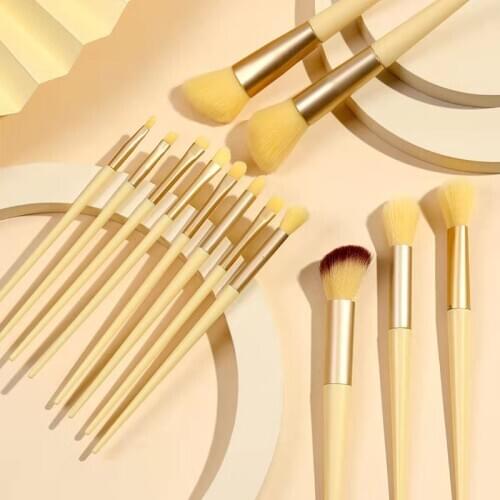 13pcs/set Brush Makeup Brushes Eyeshadow Brush Highlighter Facial Brush Cream Yellow Plastic Hand Mask Brush Beauty Makeup Tools