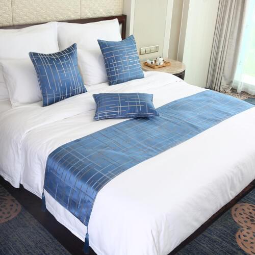 High-grade Luxury New Chinese Style Geometric Blue Stripe Bed Runner Elegant Tassels Bed Flag Nordic Homestay Cover