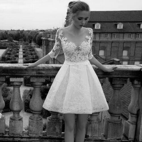 Illusion Tulle O-Neck Short Wedding Dresses 2019 Half Cap Sleeves Romantic Lace Sweet Appliques Bridal Gowns AX103