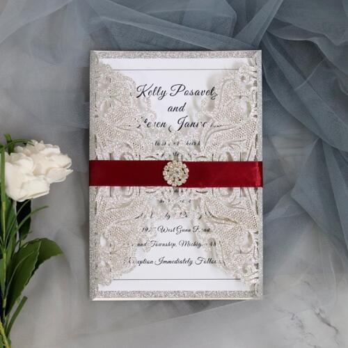 50 pieces/lot) Silver Glittery Wedding Invitation Card New Luxury Engagement Birthday Baptism Crystal Invitations IC128S