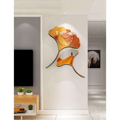 Wall Clock Nordic Light Luxury Decoration Ginkgo Leaf Clock Living Room Home Fashion Modern Table Ideas Reloj Pared Decorativo