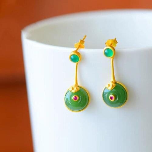 Green Yun Boutique Black-Free Russian Spinach Green Jasper Safety Buckle Earrings Sterling Silver Gilding Stud Earrings Retro Wo
