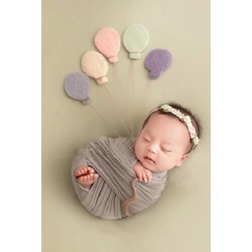 2021 New Baby Wool Felt Balloon Cloud Stars Moon Kite Decoration Newborn Photography Prop