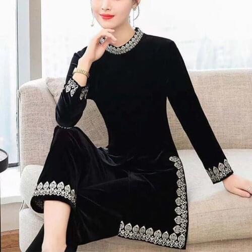 Women Gold Velvet Suit 2020 Spring Fashion Pullover Tops And Full Pants Two Piece Set Plus Size 4XL Female Velvet Pants Set H133