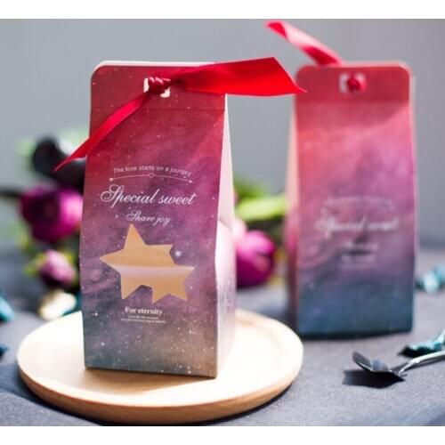 New hot sale four color small size :6.5x4.7x14.2cm big size :7.5x5.2x16.3cm cute fashion Wedding creative candy box rectangular