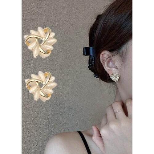 Temperament Sun Flower Stud Earrings For Women Korean Earrings S925 Niddle Simple Sweet Party Wedding Fashion Jewelry Ornaments