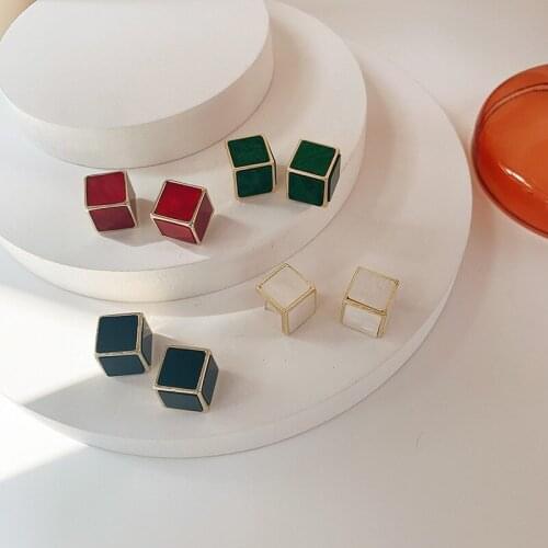 Origin Summer Minimalist White Red Green Black Geometric Square Dangle Earring for Women Vintage Enamel Metallic Earring Jewelry