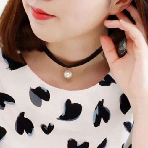 Cute 2021 Goth Black Velvet Ribbon Imitation Pearl Gothic Tattoo Choker Necklace Sailor Moon Cosplay Jewelry Women