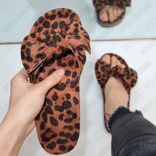 Womens Bow-knot Leopard Slippers Female Summer Fashion Bow Flat Slippers Ladiess Outdoor Leisure Comfort Open Toed Sandals 43