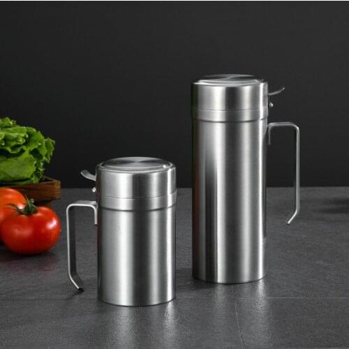 Oil Dispenser Stainless Steel Oil Bottle Pot Leakproof Sauce Vinegar Bottle Gravy Boat Oil Pourer Bottle for Cooking Honey Pot