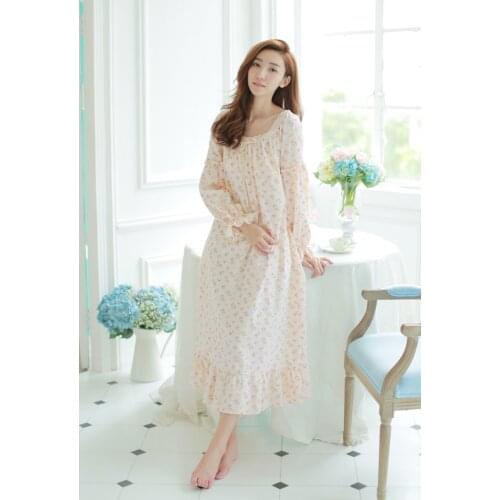 Free Shipping 2015 New Autumn Princess Style Womens Long Nightgown Floral Sleepwear Vintage Pyjamas roupao feminino