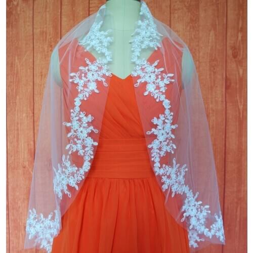 Short Wedding Veils With Comb Lace Hem Bride Veil Appliques Bridal Tulle Veils Accessories White