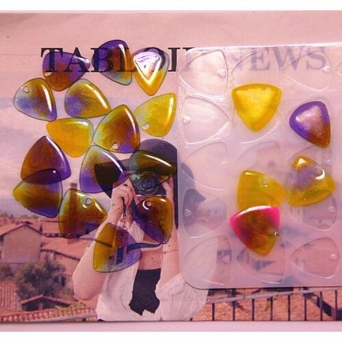 2 Pieces Transparent Color Guitar Pick Mold Silicone Guitar Picks Mold Epoxy Casting Mold Jewelry Pendant Making Tool