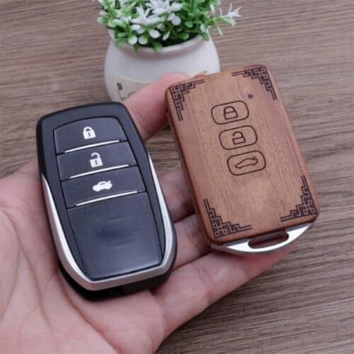 The modified sandalwood key case is suitable for Toyota Highlander Car key car remote control (case only) Key housing