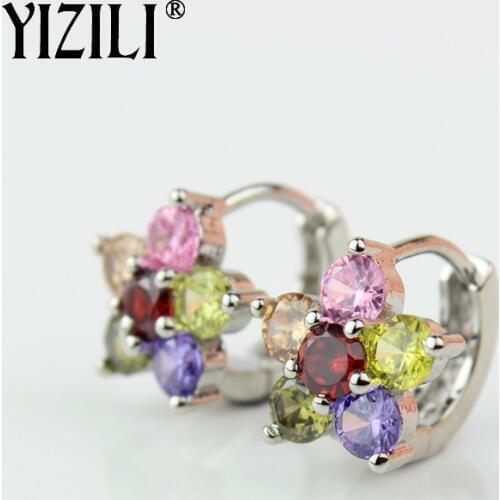 YIZILI Smart Chic White Zircon Hoops Earring Inlayed by hand Earrings for Women Party Wedding Brinco Fashion Jewelry HOT A017